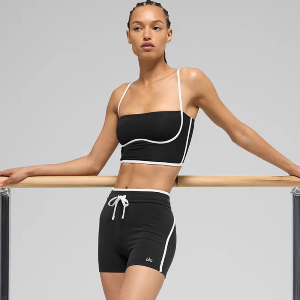 ALO streamlined bra tank